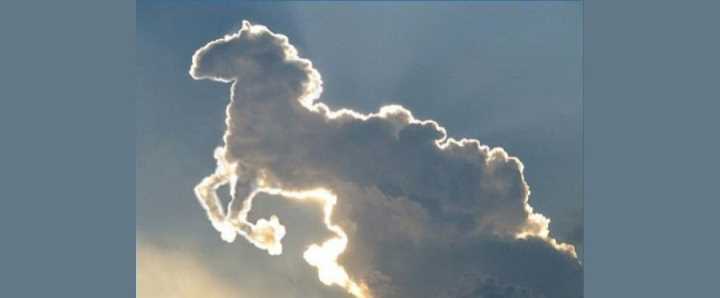 nuage-en-forme-de-cheval